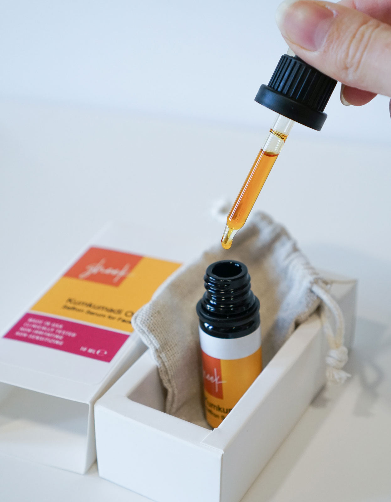 Kumkumadi Oil (Saffron Serum for Face)